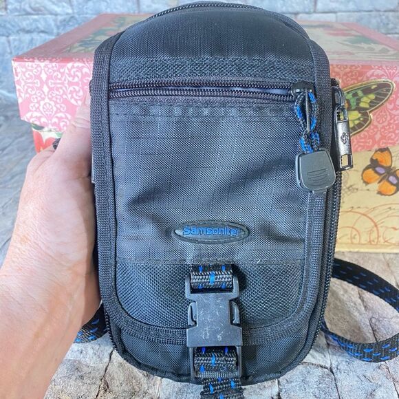 Samsonite Camera Bag Adjustable Shoulder Strap Small Padded Bag Multiple Pockets - Picture 4 of 8